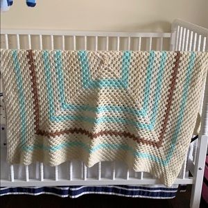 Baby, crochet blanket. Nursery bedding